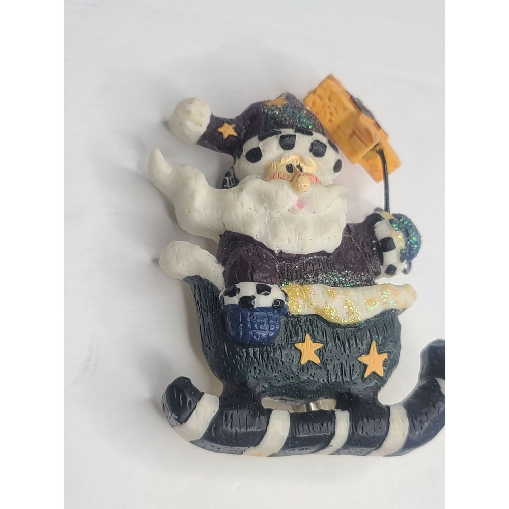Vintage Santa Claus Noel Brooch - Funny Christmas Pin With Star & Glitter Accent